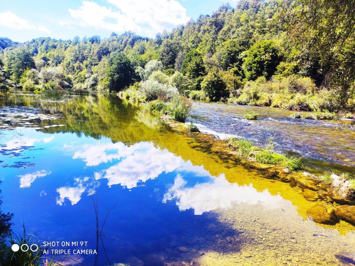 Smaragd River Near Rastoke & Plitvice Lakes Slunj Buitenkant foto