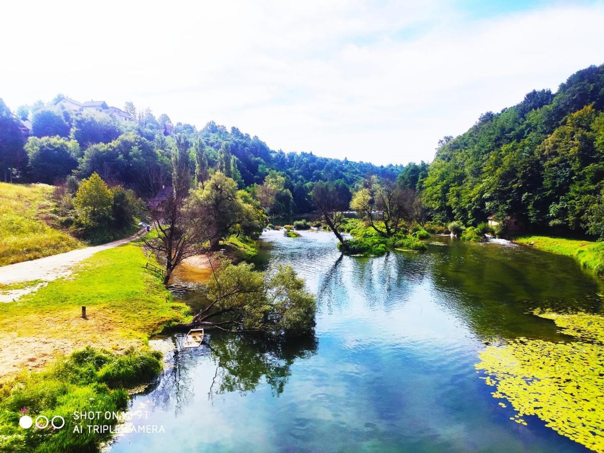 Smaragd River Near Rastoke & Plitvice Lakes Slunj Buitenkant foto