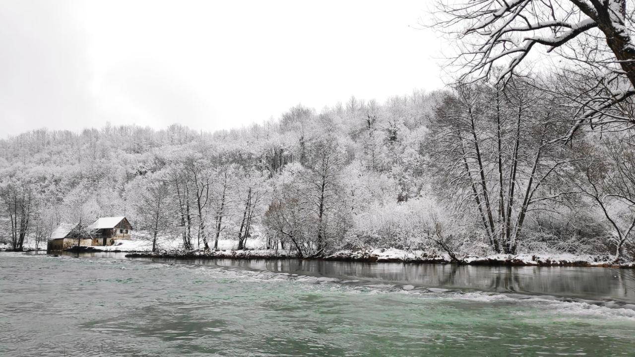 Smaragd River Near Rastoke & Plitvice Lakes Slunj Buitenkant foto